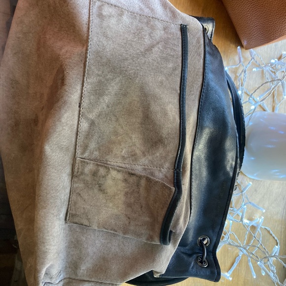 *SOLD* Bottega Veneta Classic Vintage Hobo - Picture 7 of 7